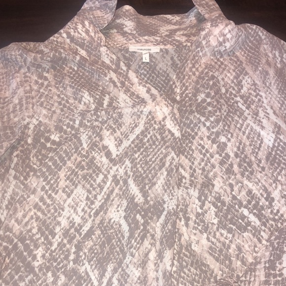 Cute snake skin tunic! - Picture 2 of 4